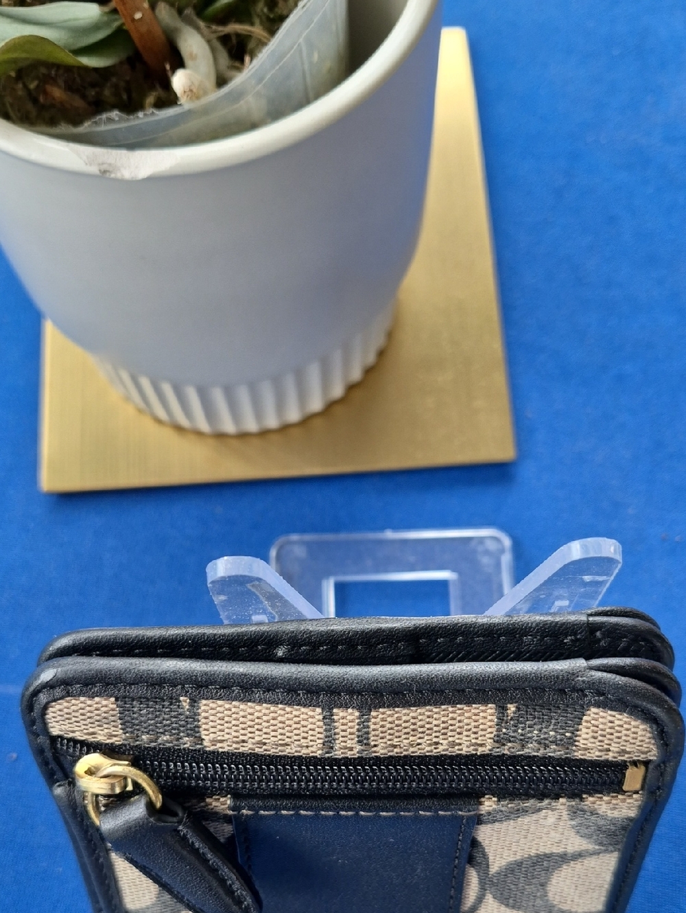 COACH SIGNATURE C JACQUARD & LEATHER Bi-Fold Snap Wallet 🎀 BLACK & TAN 🖤 GUC - Picture 11 of 12